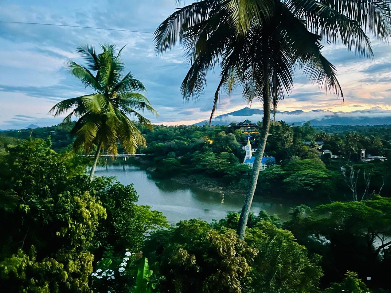 The Traveller Kandy Ngoại thất bức ảnh
